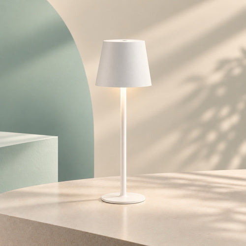 Aria Lamp