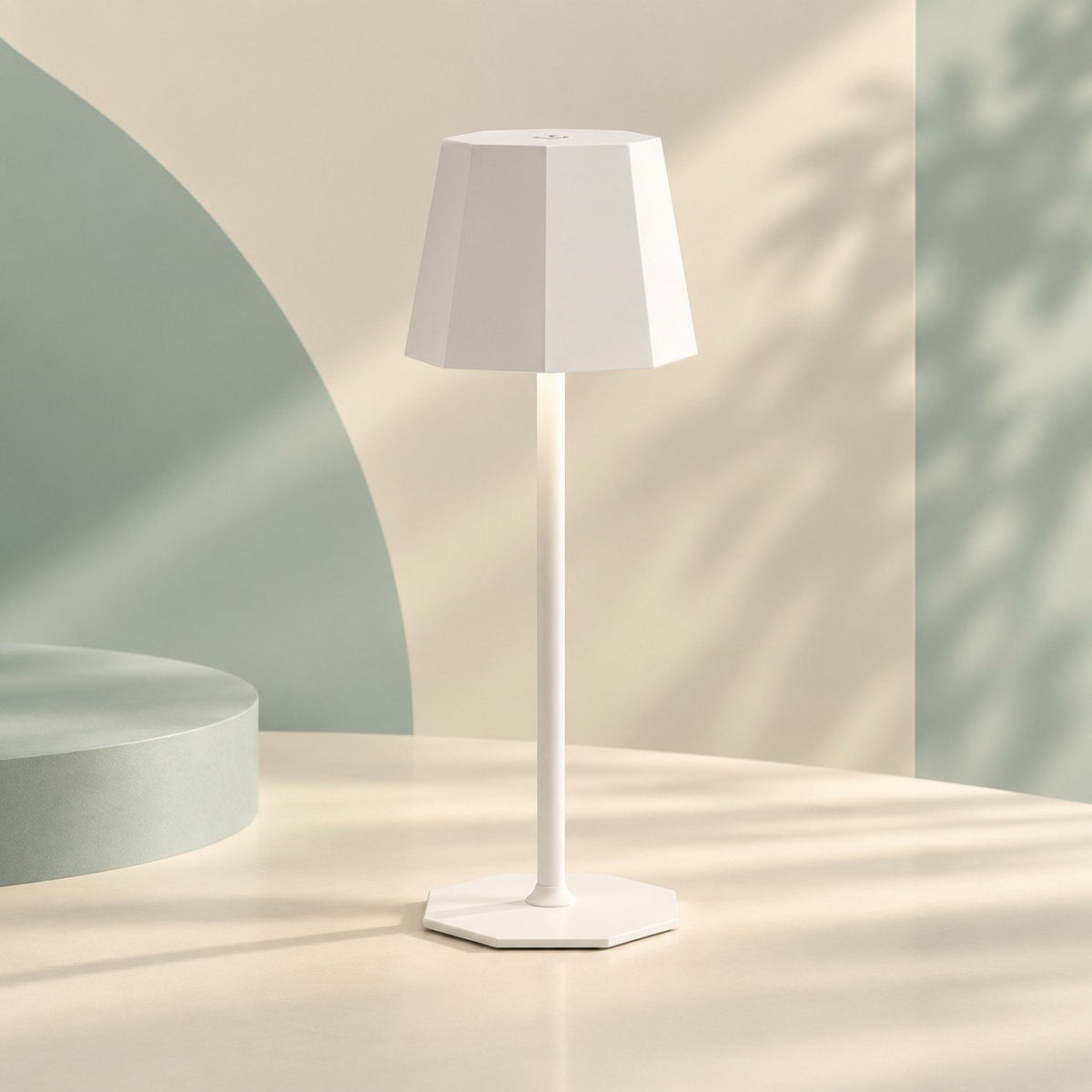 Facet Lamp