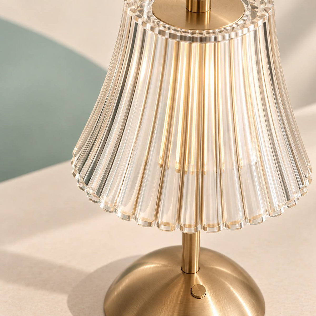 Pleat Lamp
