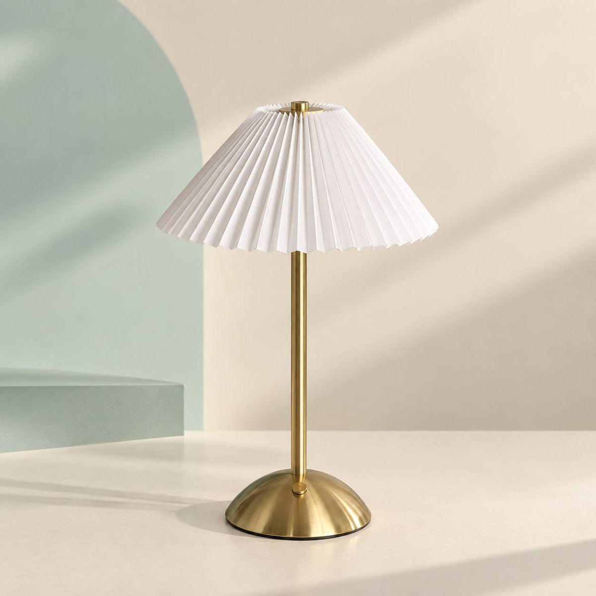 Corolla Lamp